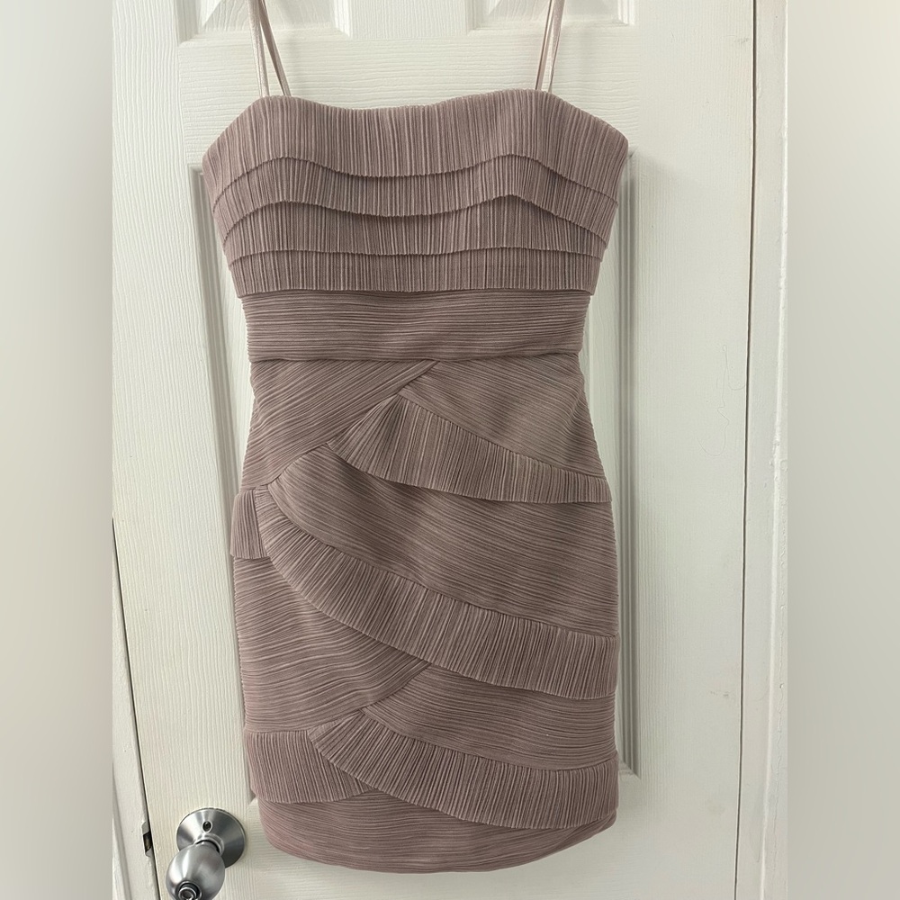 BCBGMaxAzria Brown Pleated Strapless Sheath Dress